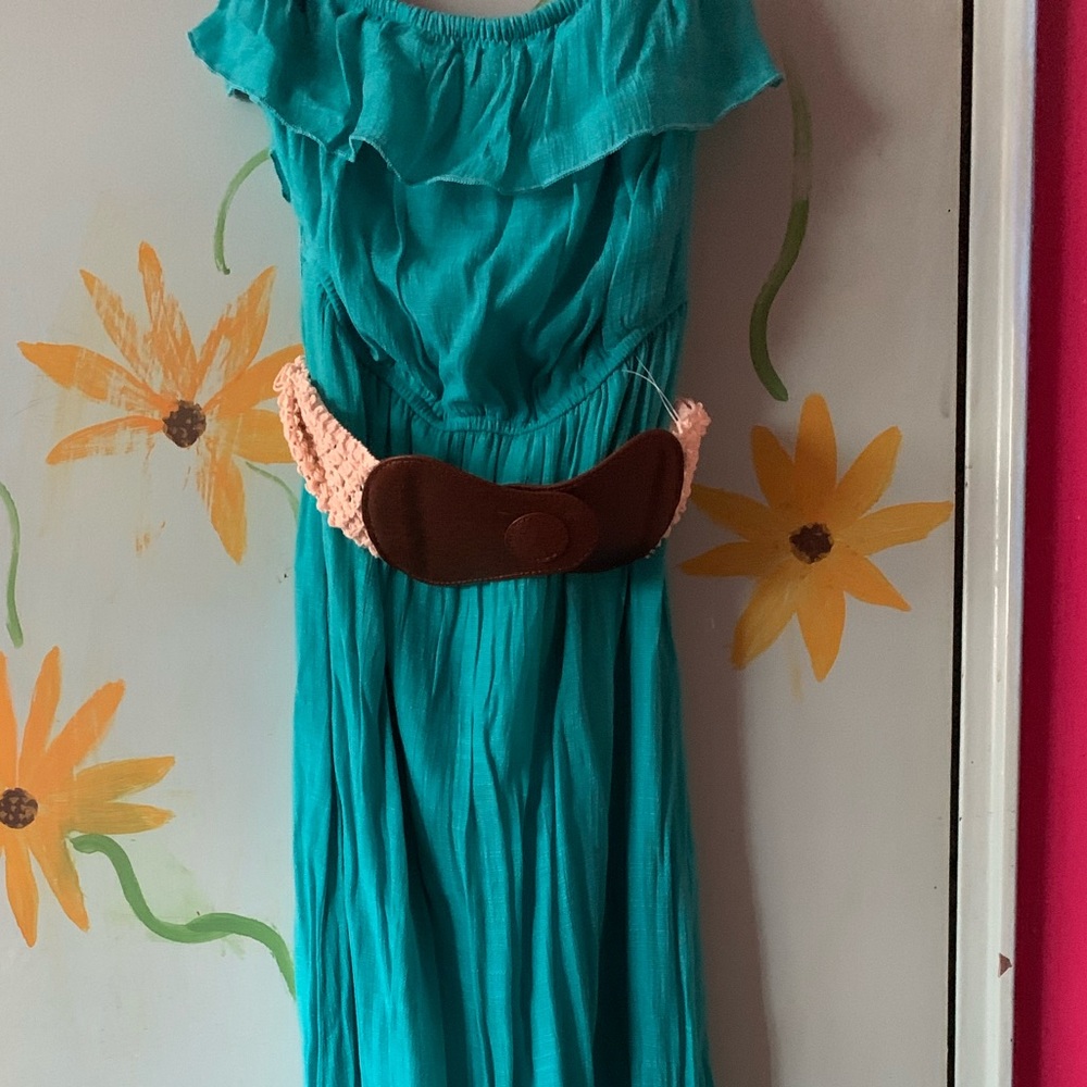 Long turquoise dress